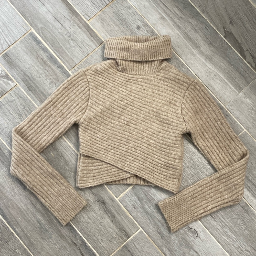 Women’s soft sweater top